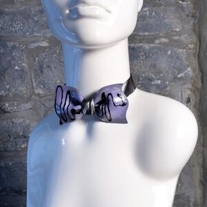 Guillotine Sculpted Bow Tie: Cleo
